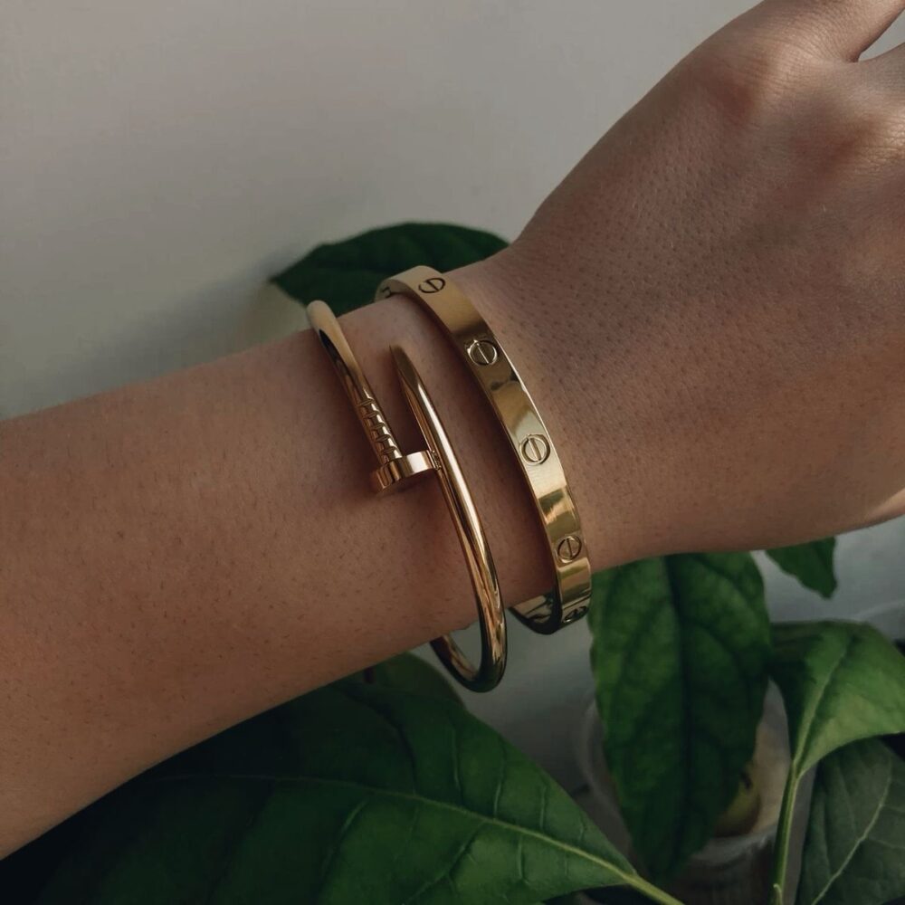 Brazalete Clavo Dorado Gruesa